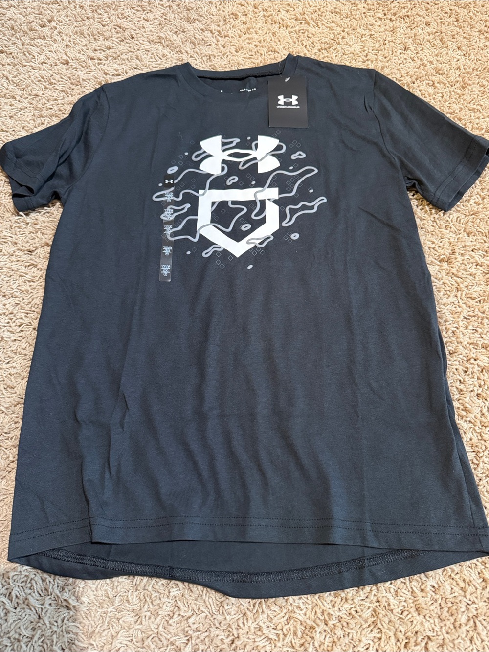 New with Tags - Under Armour Black Short-Sleeve Graphic Logo Tee - Baseball